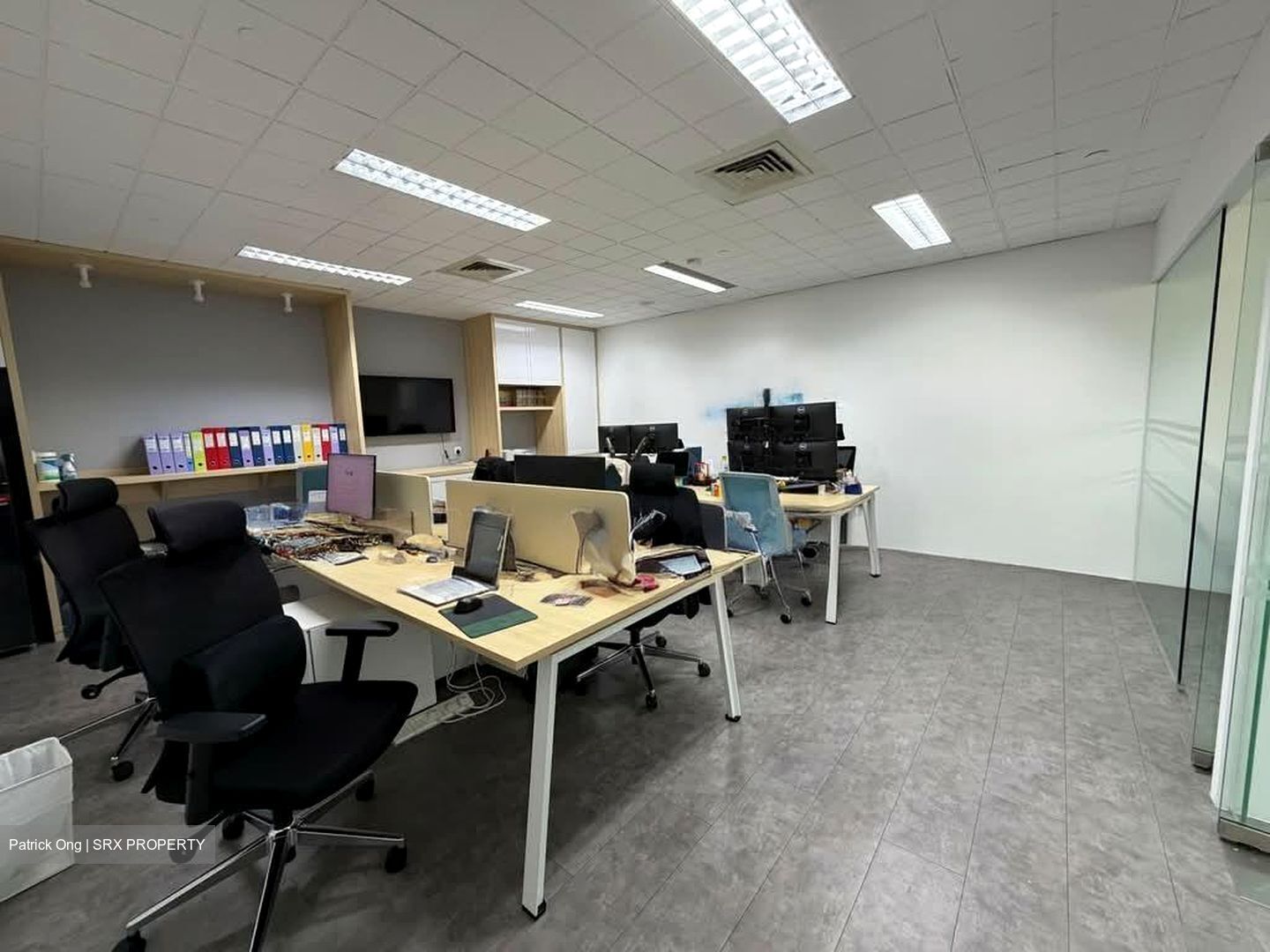 Republic Plaza (D1), Office #563663281